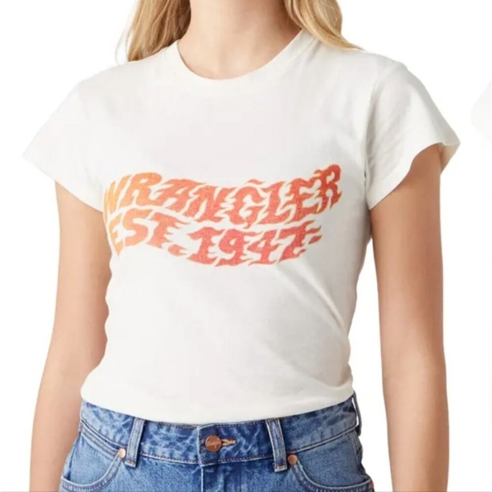 Wrangler Fitted Short Sleeve Crewneck Graphic Tee | Small